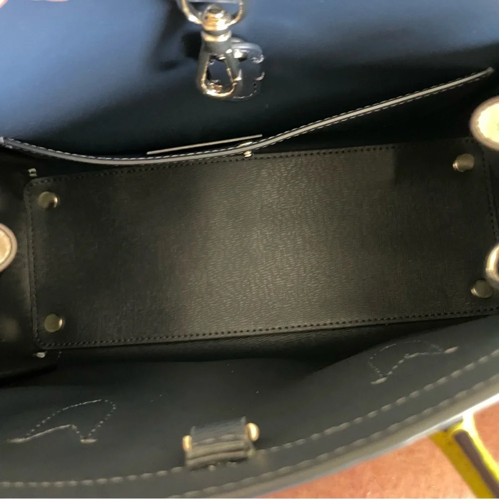 Kate Spade Navy and Green Colorblock Knott Purse Pebbled‎ Leather Medium